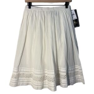 JANE ASHLEY 100% Cotton Eyelet Skirt White M. NWT